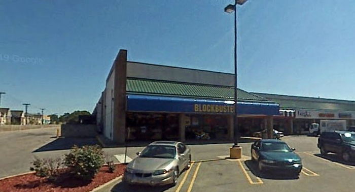 Blockbuster Video - Southfield - 29952 Southfield Rd (newer photo)
